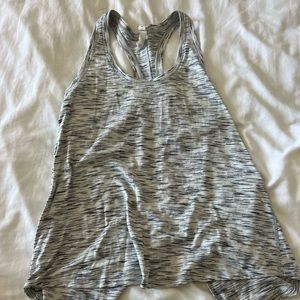 Black and white Lululemon work out top